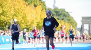 2:59 Stunden: Harry Styles läuft starken Berlin-Marathon