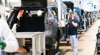 Hohe Nachfrage: VW fährt in Wolfsburg Sonderschichten