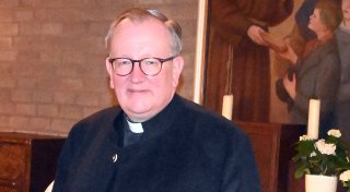 Beliebter Priester muss Gütersloh nach 14 Jahren verlassen - er wäre gerne geblieben