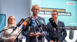 CDU und CSU legen Kabinettsliste vor - Manager fürs Digitale