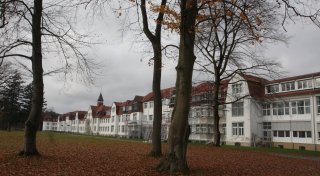 In der Auguste-Viktoria-Klinik in Bad Lippspringe gibt es eine WG für Demenzkranke