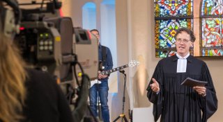 Zum zweiten Advent: ZDF-Fernsehgottesdienst aus der Herforder Petri-Kirche