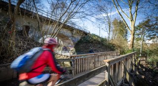 Bielefelder Parkanlage bekommt Super-Brücke - gefährlicher Engpass verschwindet