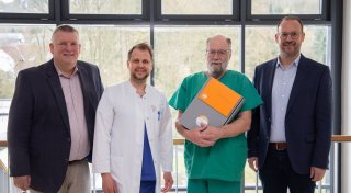 Neuer Arzt übernimmt Praxis für Orthopädie und Chirurgie im MVZ in Höxter