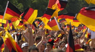 Das ist der Durchschnittsdeutsche: So lebt er, das verdient er und so viel wiegt er
