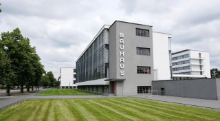 «Marco Polo» preist Dessau, Chemnitz und Wuppertal an
