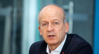Bielefelder BSW-Staatssekretär Straetmanns in Schwerin in einstweiligen Ruhestand versetzt