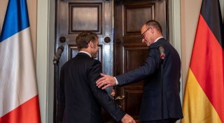 Merz und Macron wollen Rüstungsstreit bis Ende August lösen