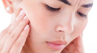 Aua! Warum bei einer Erkältung manchmal die Zähne wehtun