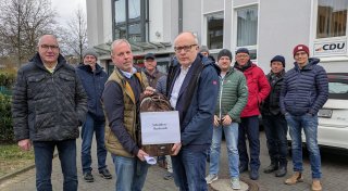 Paderborner demonstrieren gegen Schuldenpläne der CDU