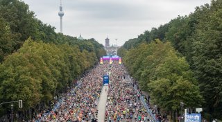 13 Weltrekorde und Verrückte, die durch die Stadt rennen