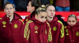 Kapitänin Gwinn und Torhüterin Berger bei EM-Vergabe dabei