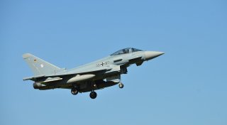 Tiefflüge in 76 Metern Höhe: Bundeswehr-Kampfjets düsen über den Kreis Höxter