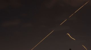 Iran greift Israel mit fast 200 Raketen an