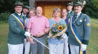 Erste Schützenkönigin: Sonja Mannot regiert in Bad Driburg als erste Frau