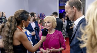 Bertelsmann-Party in Berlin: Gütersloher Unternehmen empfängt etliche Promis