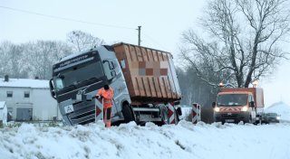Schneechaos im Kreis Höxter: Warum der Wintereinbruch zur Herausforderung wird