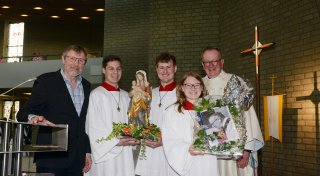 Beliebter Priester muss Gütersloh verlassen - mehr als 1.000 Bürger kämpfen für Verbleib