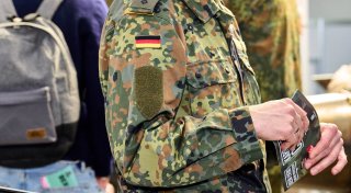 Zwischen Neutralität und Realität: NRW streitet über Bundeswehr in Schulen