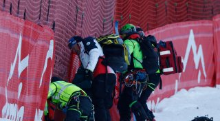 Ski-Star Sarrazin nach Operation wach und bei Bewusstsein