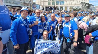 Von Oerlinghausen nach Berlin - eine emotionale Reise ins Herz des Fußballs