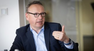 NRW-Justizminister Limbach: „Kluge Köpfe sollen AfD-Verbotsverfahren prüfen“