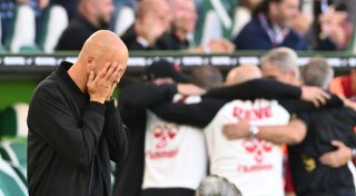 Wahnsinn in Wolfsburg: 15 Minuten Extrazeit und VAR-Problem