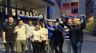 Premiere in Bielefeld: Arminia-Fans feiern Doku über die vergangene Saison