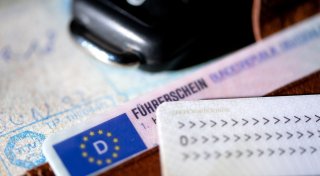 Kokain auf Personalausweis: Autofahrer in Erklärungsnöten