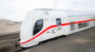 Renitenter Reisender: Zwangsstopp für Intercity-Zug in Salzkotten