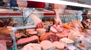 Nach Gerüchten um Schließung der Frischetheken: Die Theken im WEZ bleiben bestehen