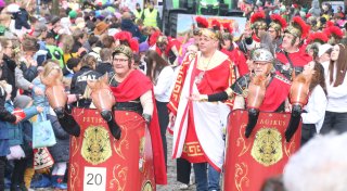 Am Valentinstag wird die Karnevalsparade durch Paderborn ziehen