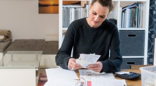 Arbeitszeiterfassung für Lehrer: Schulen in OWL fürchten Spaltung der Kollegien