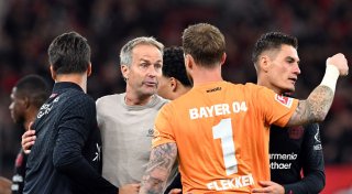 Sieg mit neun Mann: Bayer-Coach Hjulmand lobt «Charakter»
