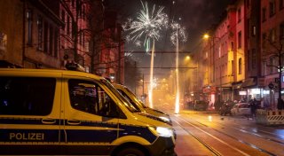 Sicherheitsvorkehrungen in OWL: Polizei rüstet sich für Silvester