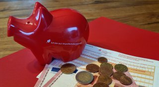 Sparen zur Prävention: Deshalb sind lippische Schuldnerberater derzeit gefragt