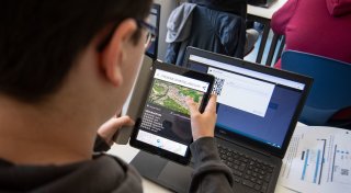 Technik-Update für besseren Unterricht: Warburger Schulen bekommen neue Tablets