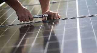 Verbraucherzentrale warnt vor unseriösen Haustürgeschäften im Kreis Minden-Lübbecke bei PV-Anlagen