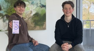 Wettbewerb gewonnen: Junge Gütersloher entwickeln App für angenehmeren Arztbesuch