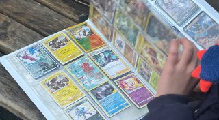 Polizei ermittelt in Bielefeld: Gefälschte Pokémon-Karten für vierstellige Summe verkauft