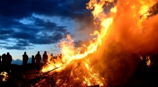 Wegen Trockenheit steht manches Osterfeuer auf der Kippe