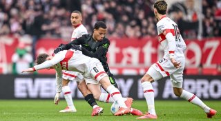 Stuttgart gibt Führung aus der Hand: Wolfsburg jubelt spät