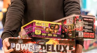 Was ist an Silvester in Gütersloh erlaubt? Behörden informieren zu Böllern und Co.