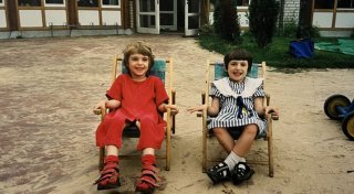 Kindheit in Pflegefamilien: Schockierende Erlebnisse für Bielefelder Zwillinge