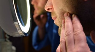 Abszesse: Wie die Eiterbeulen entstehen - und was hilft