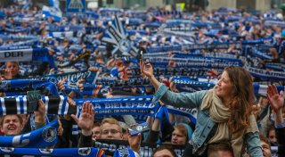 Finale in Berlin, Feier in Bielefeld - das Wetter spielt nicht mit