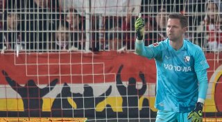 Feuerzeug-Eklat: Was sagt Torwart Drewes vor Sportgericht?