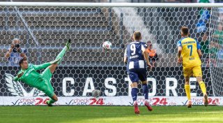 Sieg in Berlin: SC Paderborn gewinnt 2:0 gegen Hertha BSC