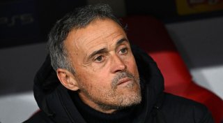 Paris Saint-Germain verlängert mit Trainer Luis Enrique