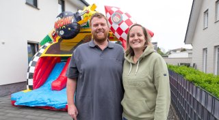 Familie aus dem Kreis Gütersloh mit Party-Start-up erfolgreich